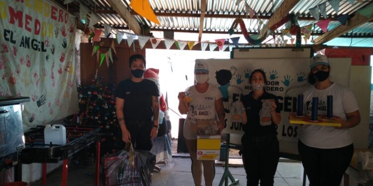 Mujeres presas elaboraron muñecos y títeres para el hospital de Niños de La Plata | Actualidad