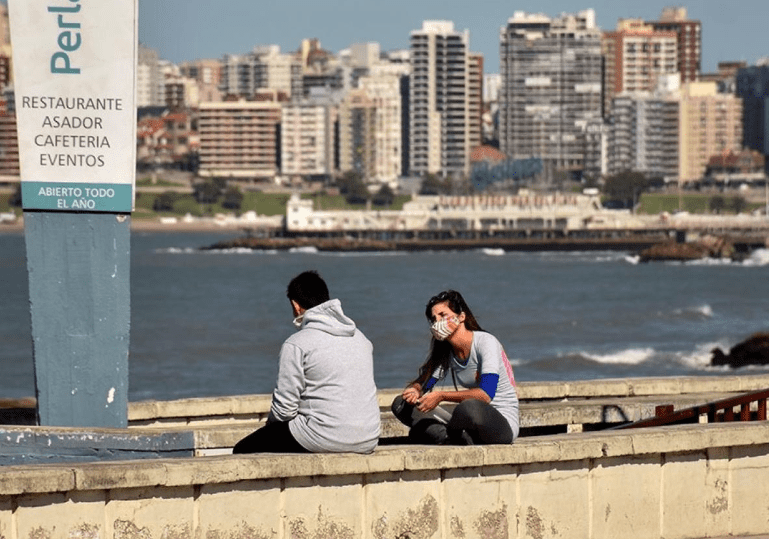 Daniel Gollán lanzó una advertencia sobre el aumento de casos en Mar del Plata: "Si los indicadores se disparan mucho, se vuelve para atrás" | Actualidad