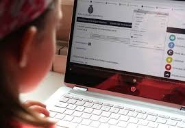 Coronavirus, infodemia, confinamiento y 'tiktok', candidatas a ser elegidas "la palabra del año" | Actualidad