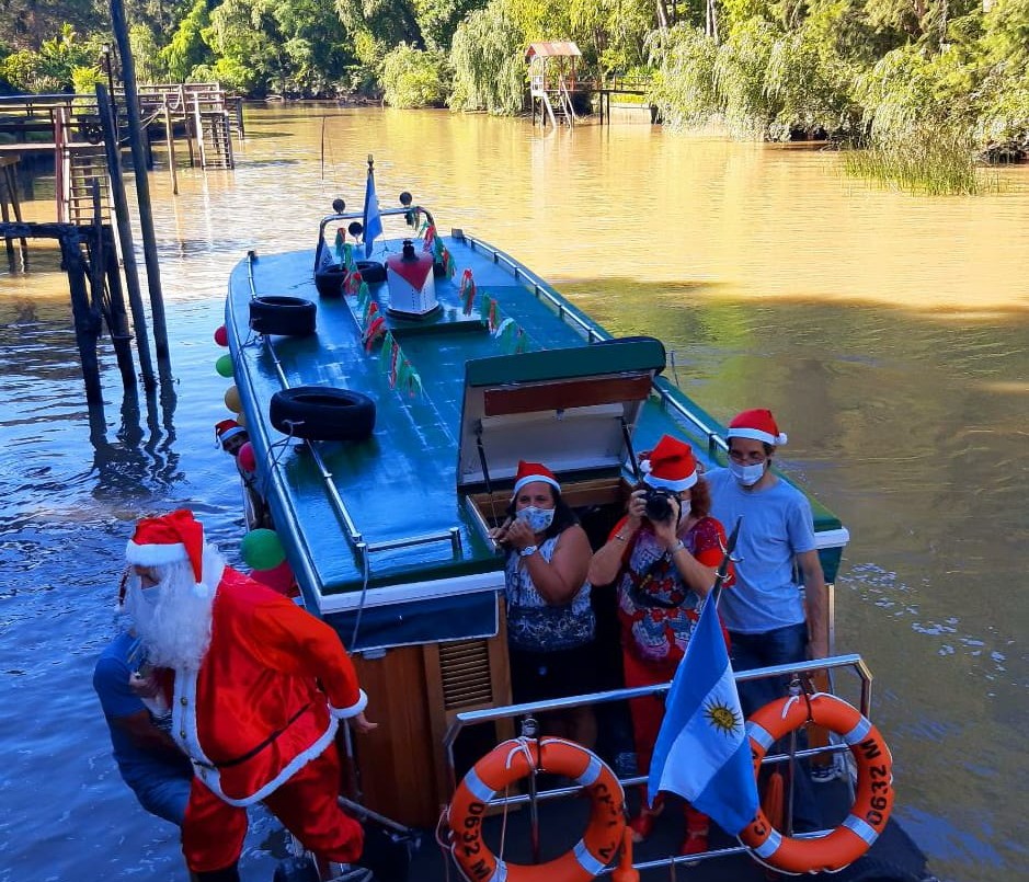 Tigre: Papá Noel llevó alegría muelle por muelle | Actualidad