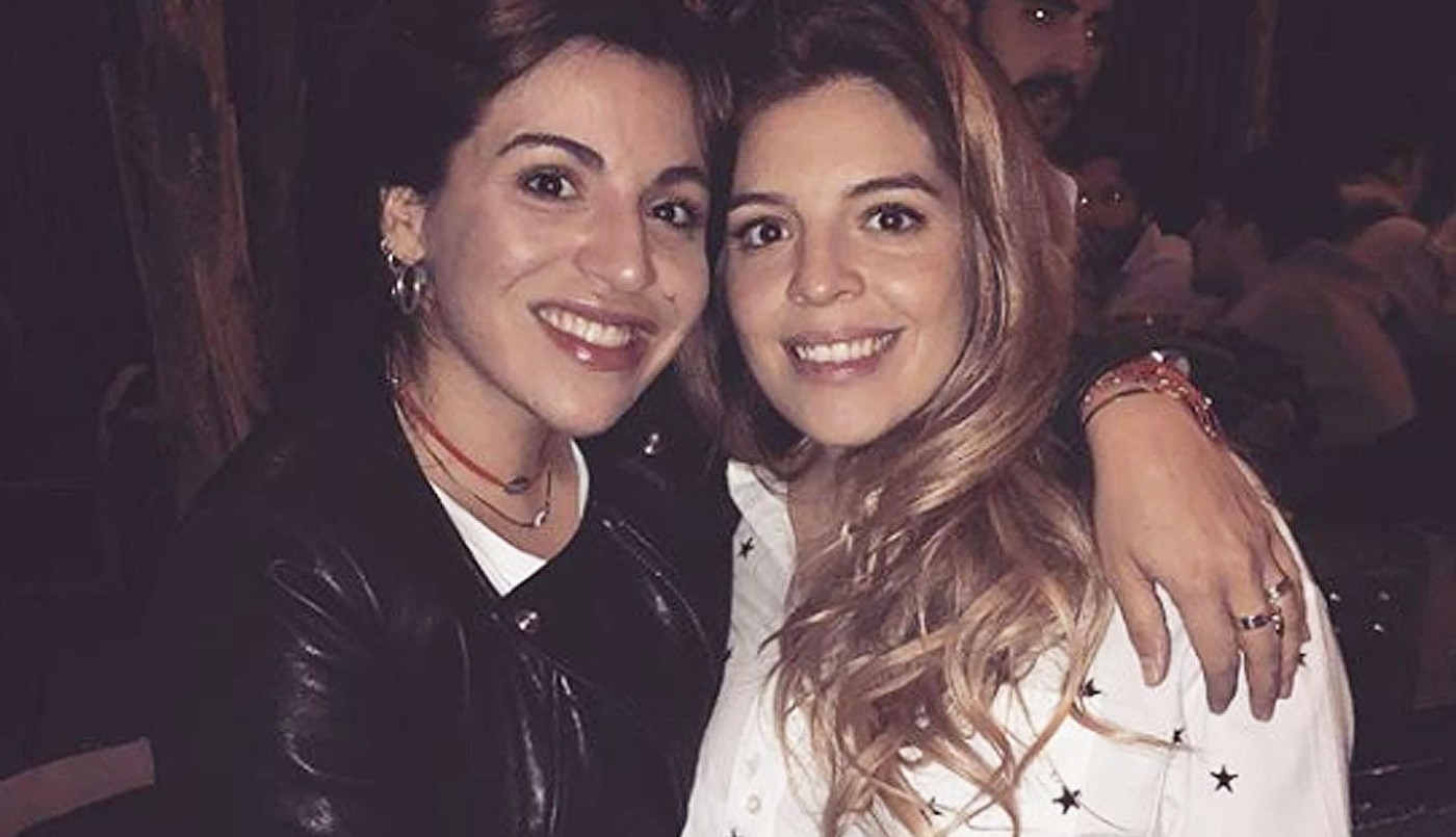 A un mes de la muerte de Diego Maradona, Dalma y Gianina se tatuaron en su honor | Actualidad