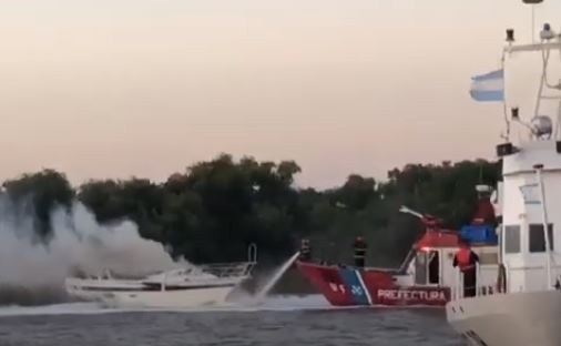 Video: Prefectura sofocó el incendio de una embarcación en el Delta | Actualidad