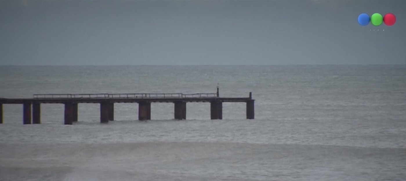 Preocupación por el color marrón del mar en la zona norte de Mar del Plata | Actualidad