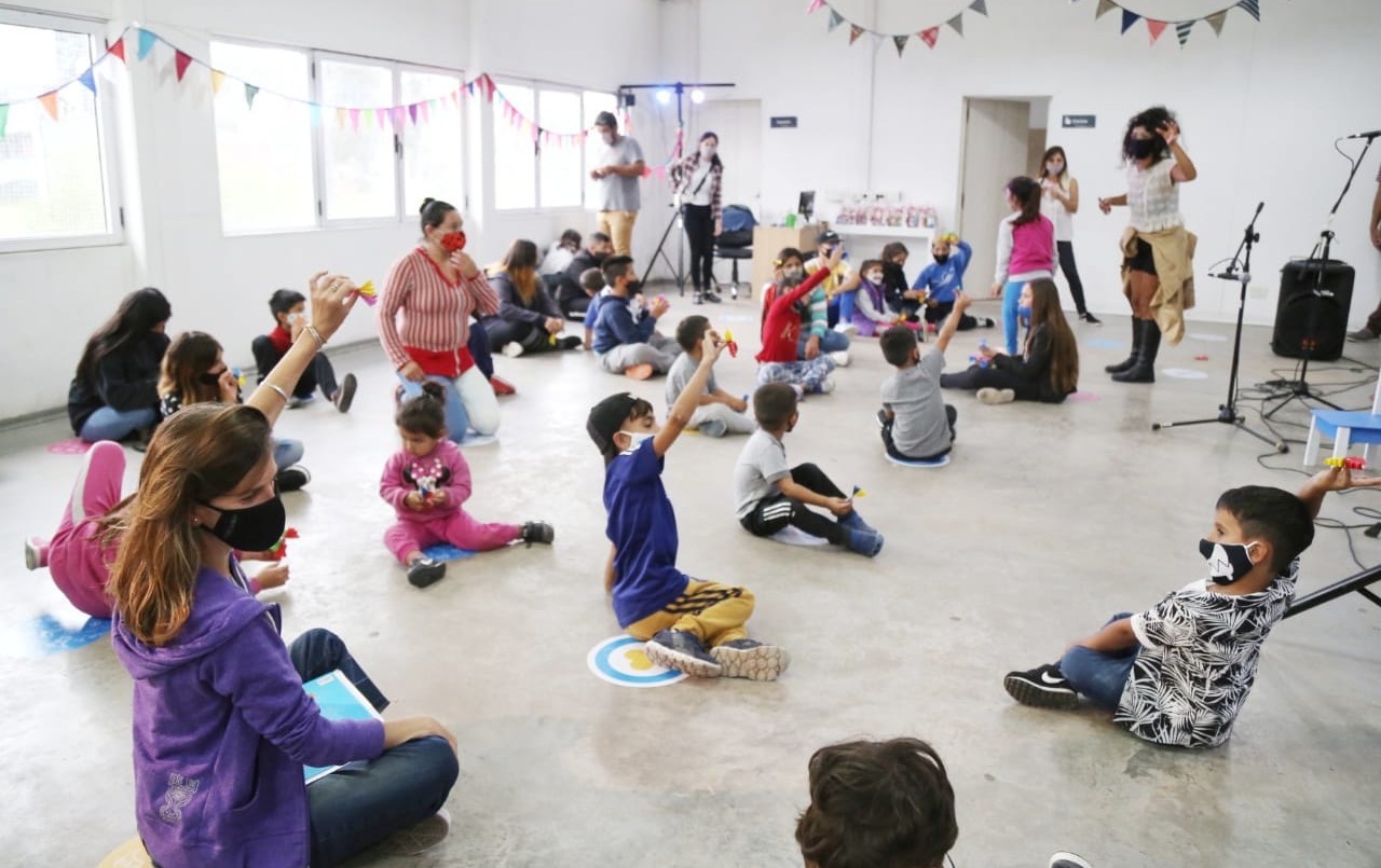 Más de 200 mil chicos se incorporaron en diciembre a la AUH | Actualidad