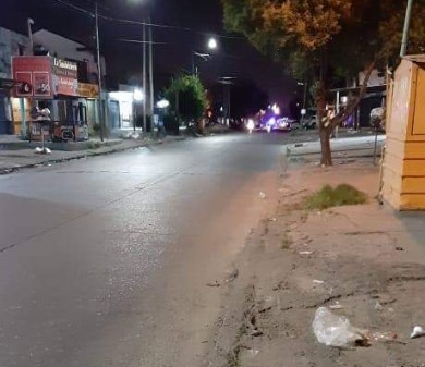 Un expolicía murió en un tiroteo con delincuentes que intentaban robar una pizzería | Actualidad