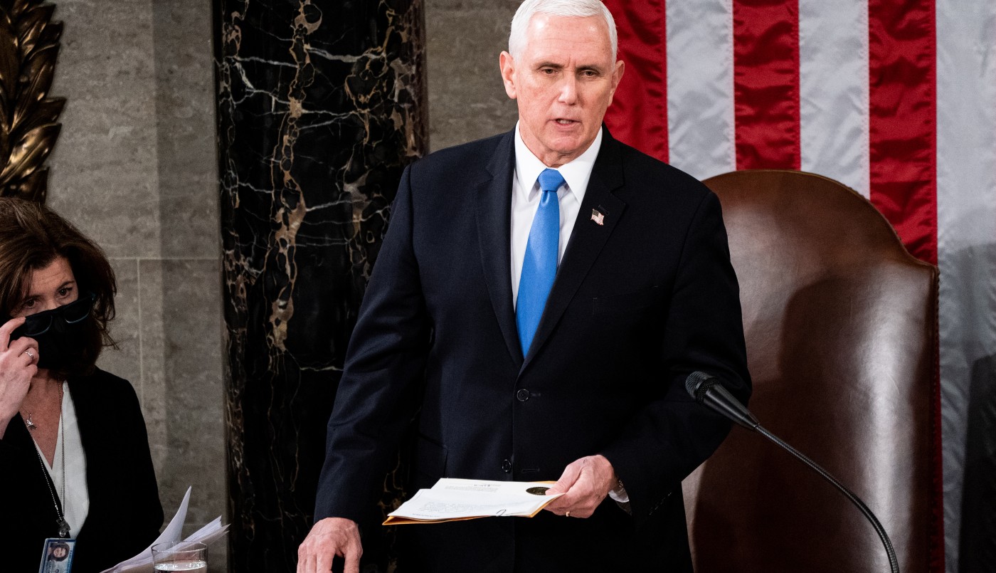 Mike Pence rechazó invocar la 25° enmienda para remover a Donald Trump de su cargo | Internacionales