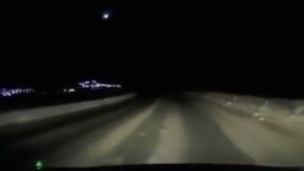 Video: el momento en que un meteorito explota en el cielo de Rusia | Internacionales