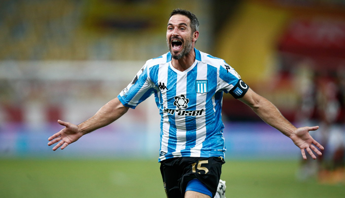 "Cansancio físico y mental": Lisandro López anunció su salida de Racing | Deportes