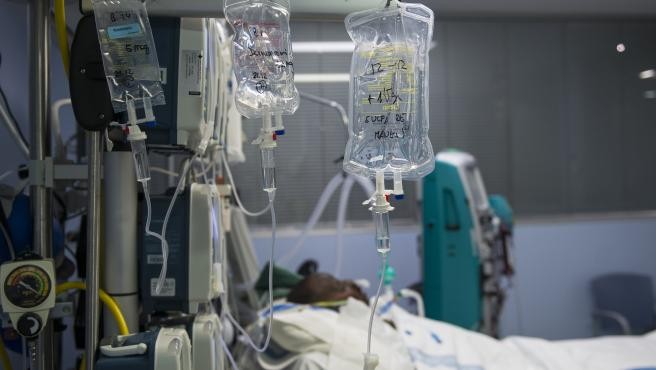 La terrible historia del hombre que perdió a su esposa y su hija de 19 años por el coronavirus | Internacionales