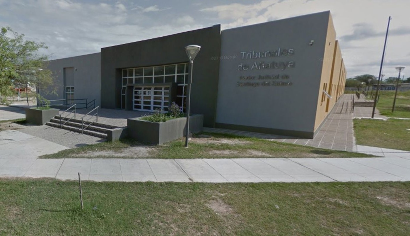 Mató a golpes a su pareja delante de sus hijos y se arrojó abajo de un camión | Actualidad