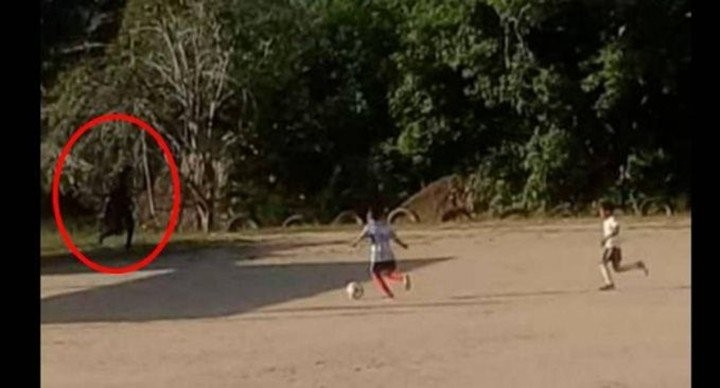 Pánico en un pueblo de Colombia por la supuesta aparición del diablo | Internacionales