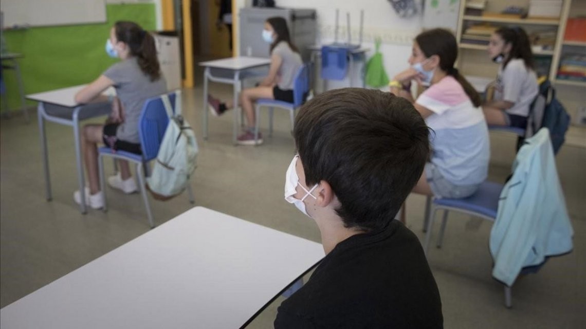 Vuelta a clases: Cómo tramitar el permiso de circulación para alumnos y docentes | Actualidad