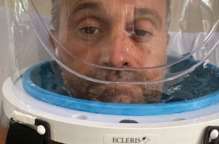 Qué es el "Helmet" que le colocaron a Sergio Lapegüe para su tratamiento por covid | Actualidad