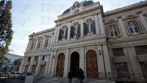 La Universidad de La Plata dará un subsidio para que estudiantes compren alimentos | Actualidad