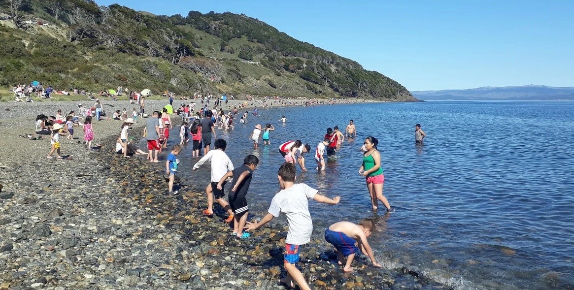 Calor en Ushuaia: el día que el Canal de Beagle se pareció a la costa atlántica bonaerense | Vacaciones | Verano 2021