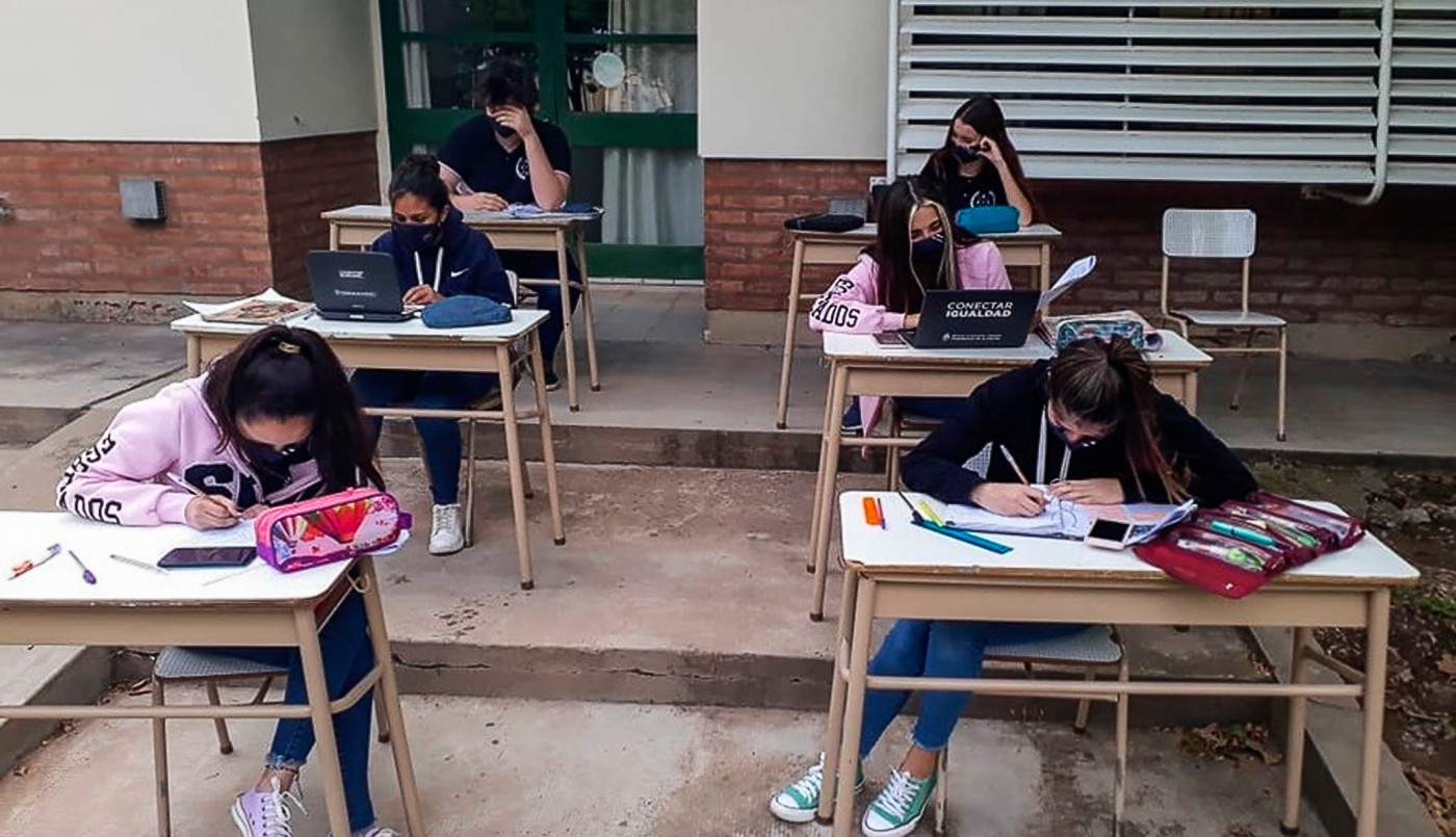 Con esquema progresivo desde este miércoles comienzan las clases en todo el país | Actualidad