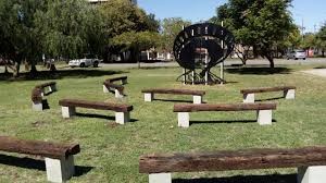 La Universidad de Lanús arma aulas al aire libre para facilitar las clases presenciales | Actualidad