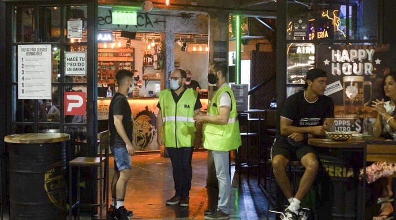 El Gobierno porteño extendió hasta las 2 de la mañana el horario de cierre de bares y restaurantes | Actualidad
