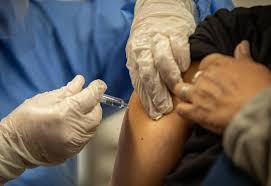 Probarán en humanos una vacuna desarrollada para la cepa de coronavirus detectada en Sudáfrica | Internacionales