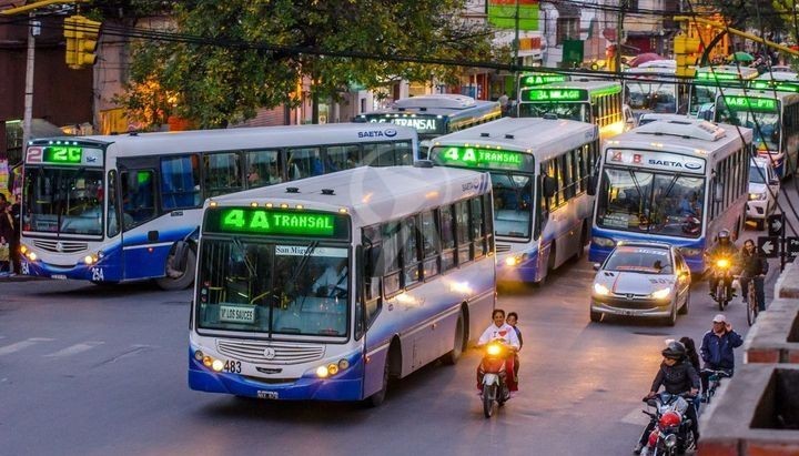 Salta: de 7 a 8.30 los colectivos serán exclusivos para alumnos, docentes y personal de salud | Actualidad