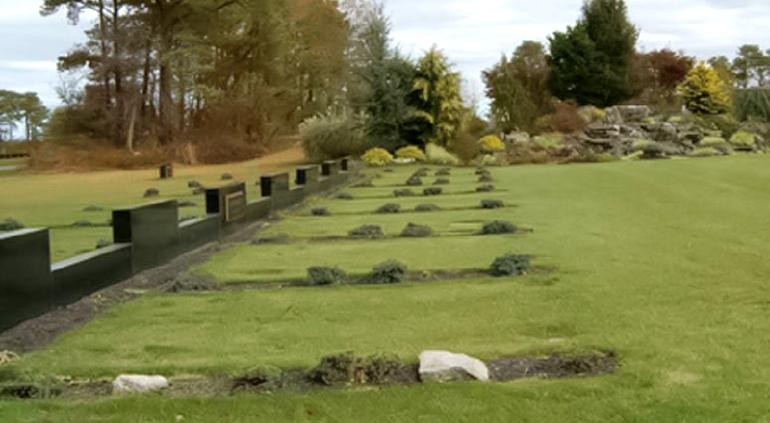 Trabajador de un cementerio murió enterrado vivo al colapsar la tumba que cavaba | Internacionales