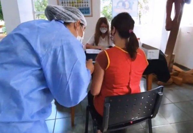 Trotta celebró la vacunación a los docentes en todo el país: todavía no empieza en la Ciudad | Actualidad