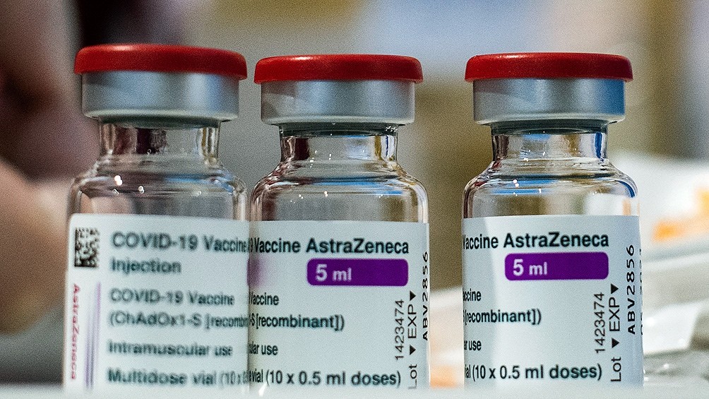 Alemania, Italia, Francia y España reanudarán la vacunación contra el coronavirus con la fórmula de AstraZeneca | Internacionales