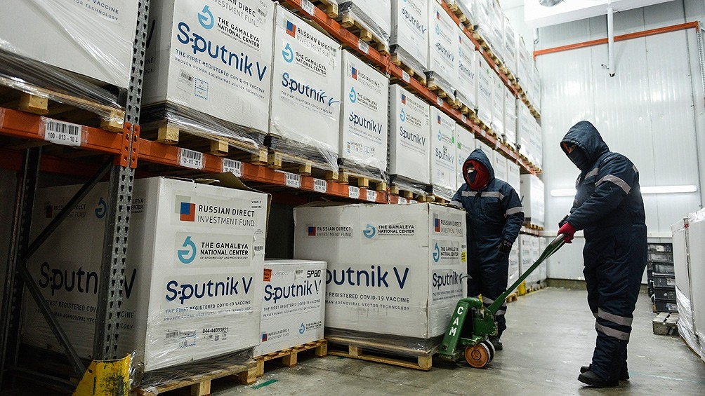 Dos farmacéuticas se asocian para suministrar 200 millones de dosis de la vacuna Sputnik V | Actualidad