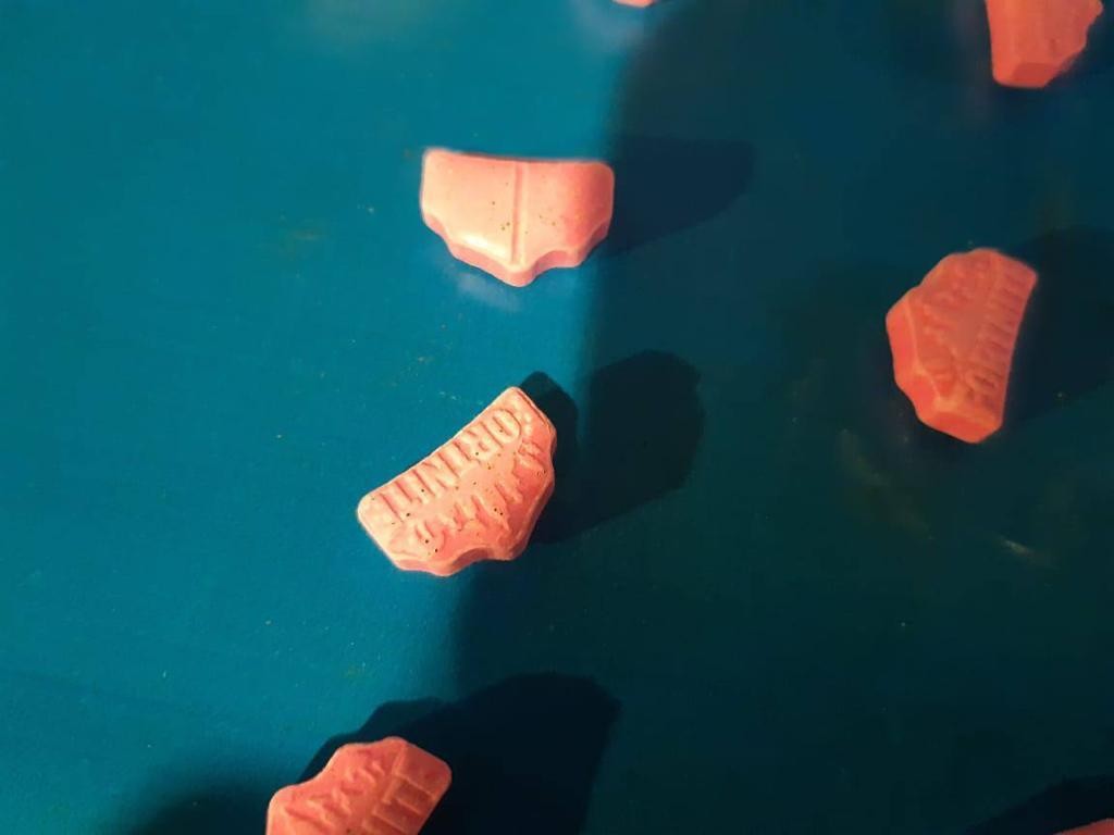 Dos dealers detenidos con cocaína y éxtasis en Retiro y Microcentro | Actualidad