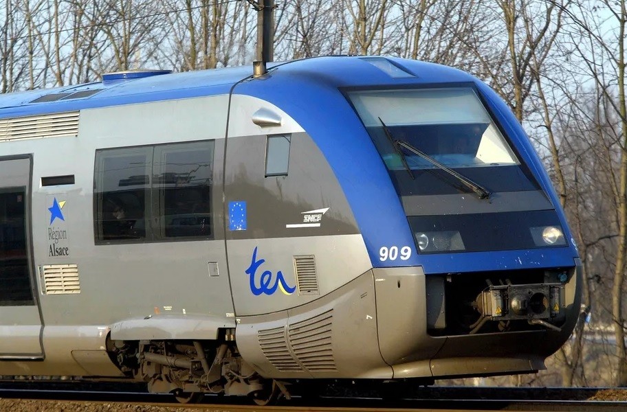 Francia: menores intentaron robar una locomotora para volver a su casa y los detuvieron | Internacionales