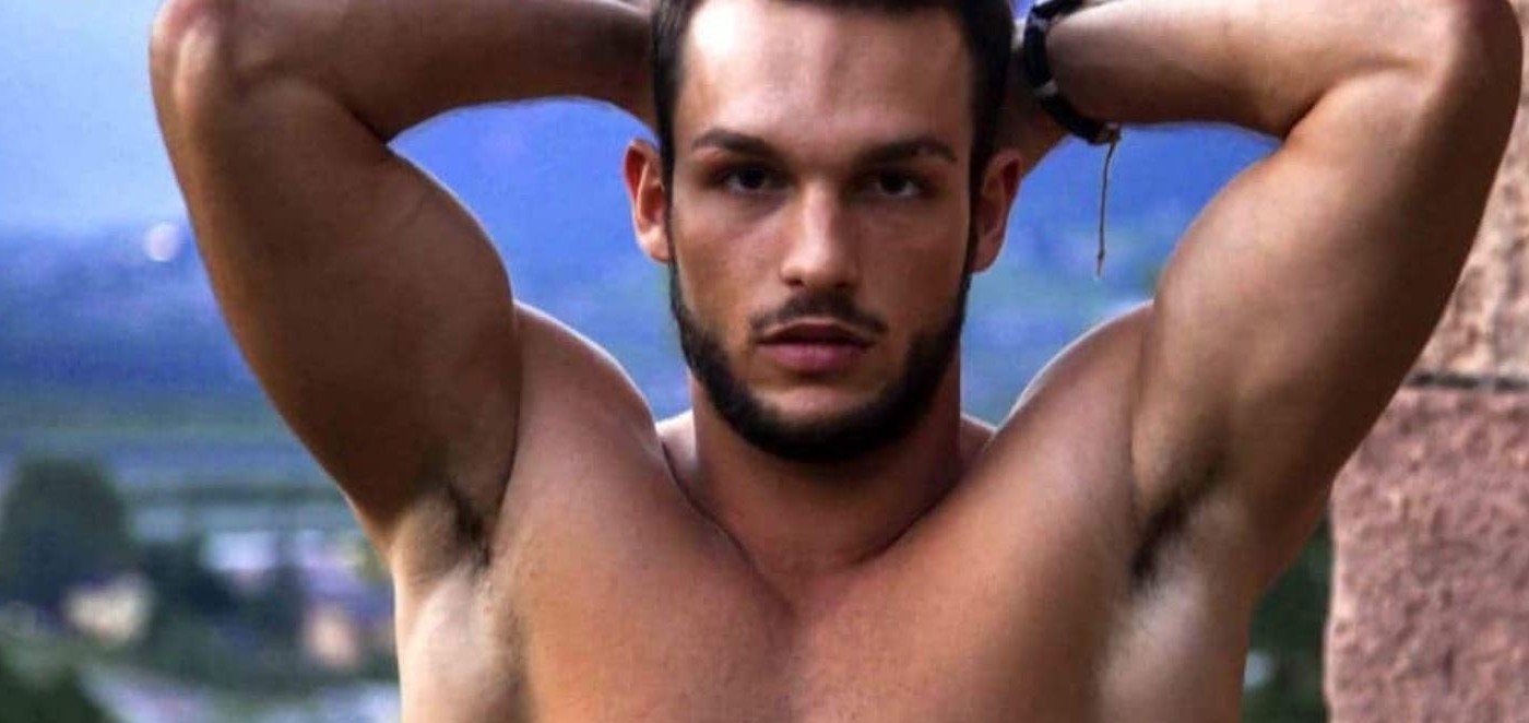 Un fisicoculturista mató a sus padres porque le pidieron que sacara a pasear al perro | Internacionales