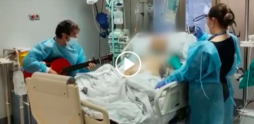 El amor que cura: le cantó a su papá una canción de Sabina en terapia intensiva | Internacionales