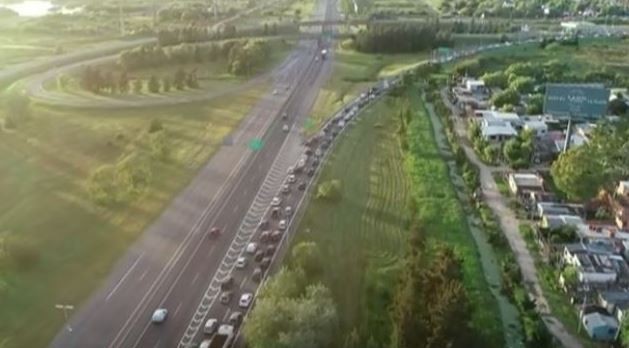 El flujo vehicular por la Autovía 2 hacia la costa atlántica es de 2.100 automóviles por hora | Actualidad