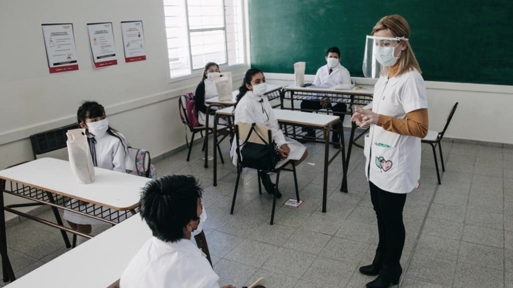 Gremio docente bonaerense pide suspender las clases presenciales en "zonas de extremo riesgo" | Actualidad