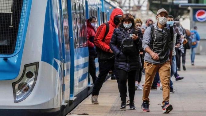 Nuevas restricciones: transporte para esenciales, personal doméstico y construcción | Actualidad