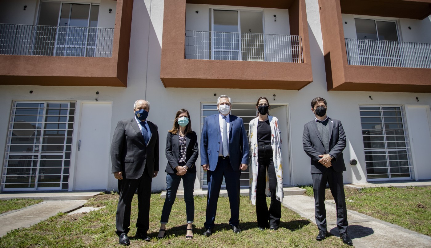 El Gobierno lanzó un Programa para finalizar la construcción de más de 55 mil viviendas en todo el país | Política