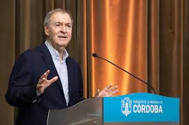 Córdoba quiere comprar vacunas, pero la entrega es recién para 2022 | Actualidad