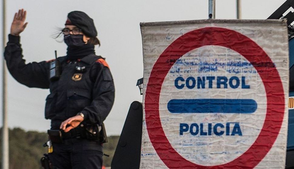 España: condujo 40 kilómetros en sentido contrario con su pareja muerta en el asiento del copiloto | Internacionales