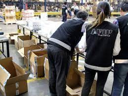 La Aduana subasta online lapiceras, plumas y vinos nacionales | Actualidad