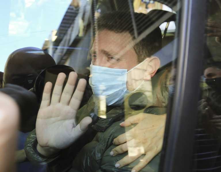 El desgarrador llanto de Jonatan Viale en el velorio de su padre | Actualidad