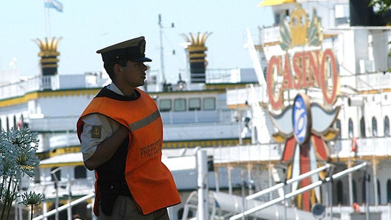 Hallan un cadáver flotando en Puerto Madero | Actualidad