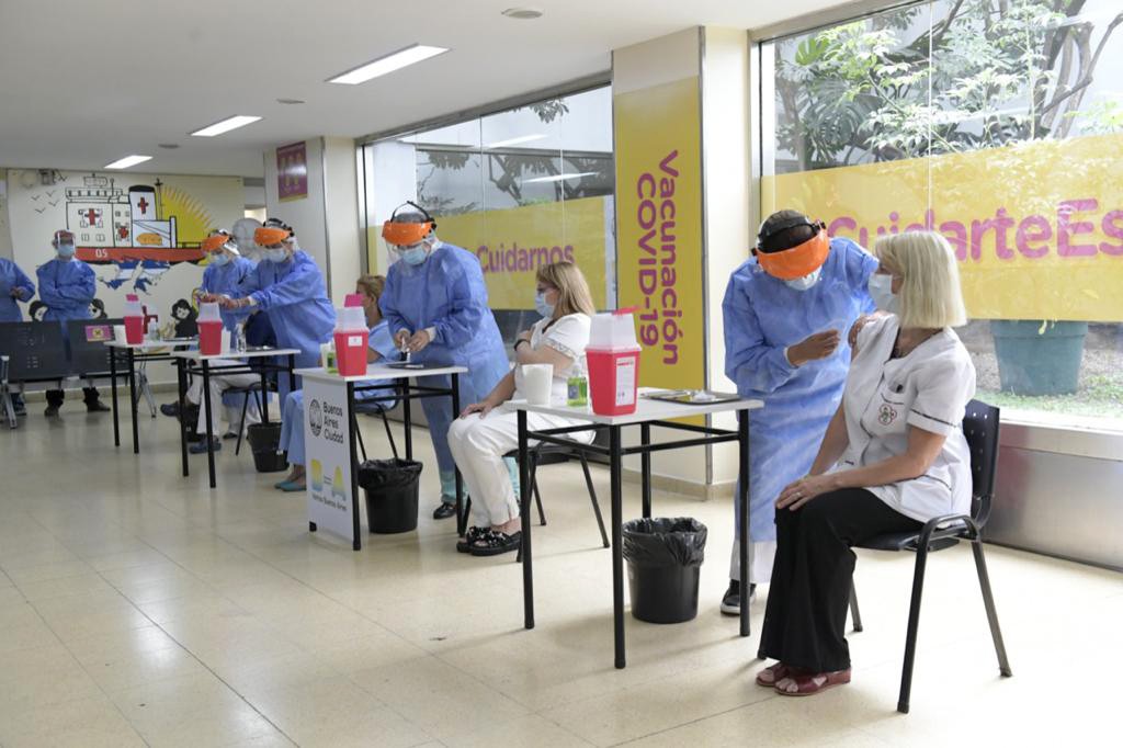 Vacunas: Cómo sigue el cronograma de vacunación ante la falta de dosis | Actualidad