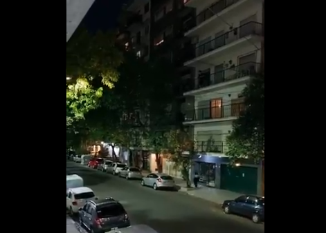 Cacerolazo en la Ciudad tras las nuevas restricciones anunciadas por el Presidente | Actualidad