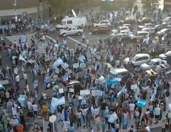 Obelisco: nuevas protestas en contra de las restricciones por Covid 19 | Actualidad