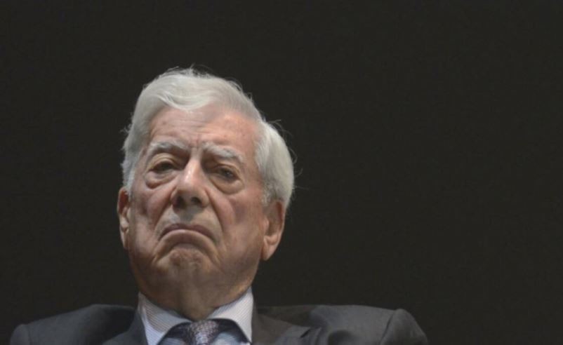 Sorprende el apoyo de Vargas Llosa a la hija de su archienemigo ex dictador | Internacionales