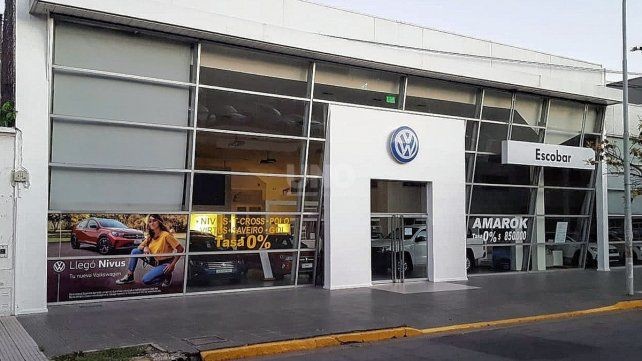 Fue a la concesionaria, pidió una prueba de manejo y robó el auto | Actualidad