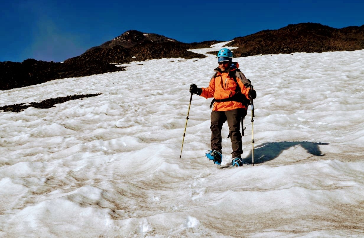 El docente que escala montañas desde que se recuperó de un infarto | Actualidad