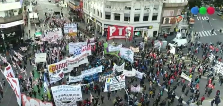 Protestan en el centro en rechazo al Consejo del Salario | Actualidad