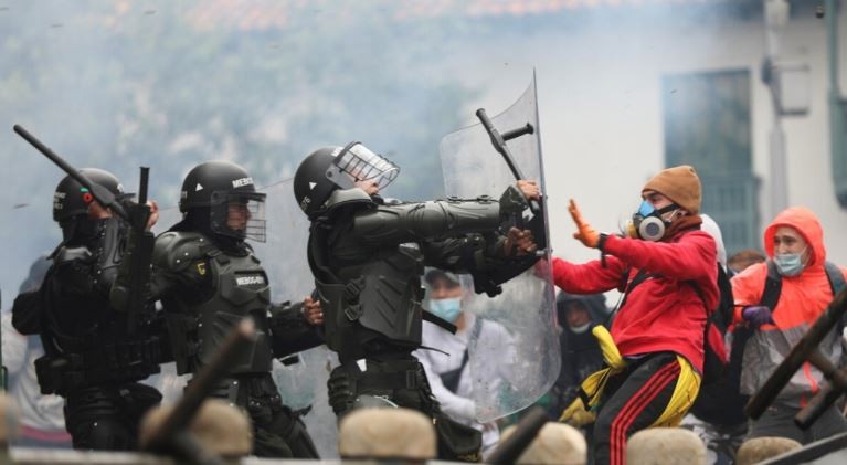 Colombia: Murió una persona en medio de las manifestaciones contra la reforma tributaria | Internacionales