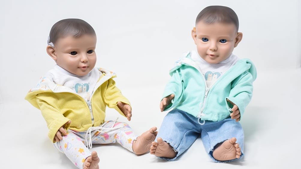 Lanzaron a Eli, el muñeco que concientiza sobre la sordera y contribuye a deconstruir el autoestigma | Actualidad